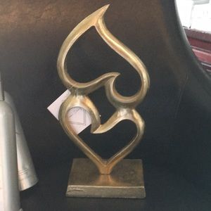 New Inverted Double Hearts Brass Home Accent